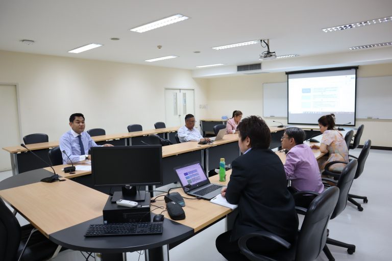 Read more about the article ประชุม Focus Group แผนงาน การมีส่วนร่วมของภาคประชาชนกับหน่วยงานของรัฐในการจัดทำแผนพัฒนาท้องถิ่นเพื่อสร้างความโปร่งใส : การดำเนินงานด้านอุตสาหกรรมและโยธา ซึ่งได้รับทุนสนับสนุนจาก สำนักงานการวิจัยแห่งชาติ (วช.)