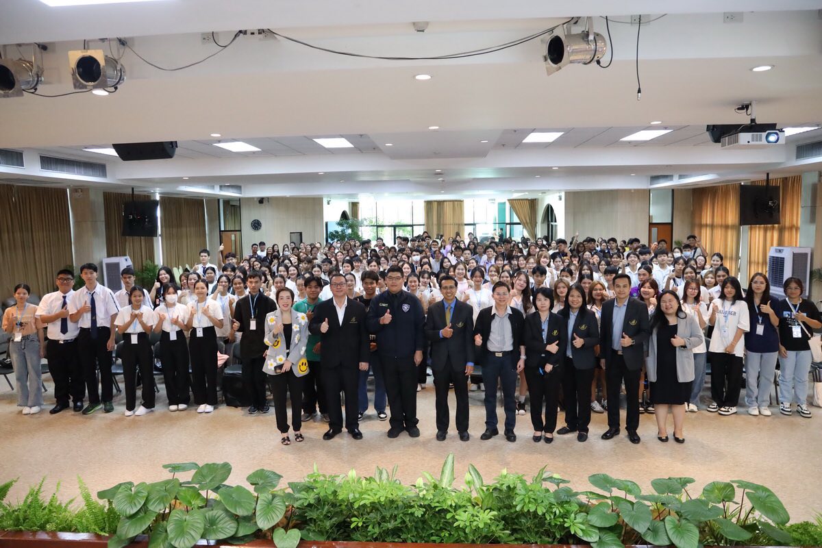 Read more about the article กิจกรรม “2025 Fresher’s Times” ครั้งที่ 3 วันที่ 22 พฤษภาคม 2568