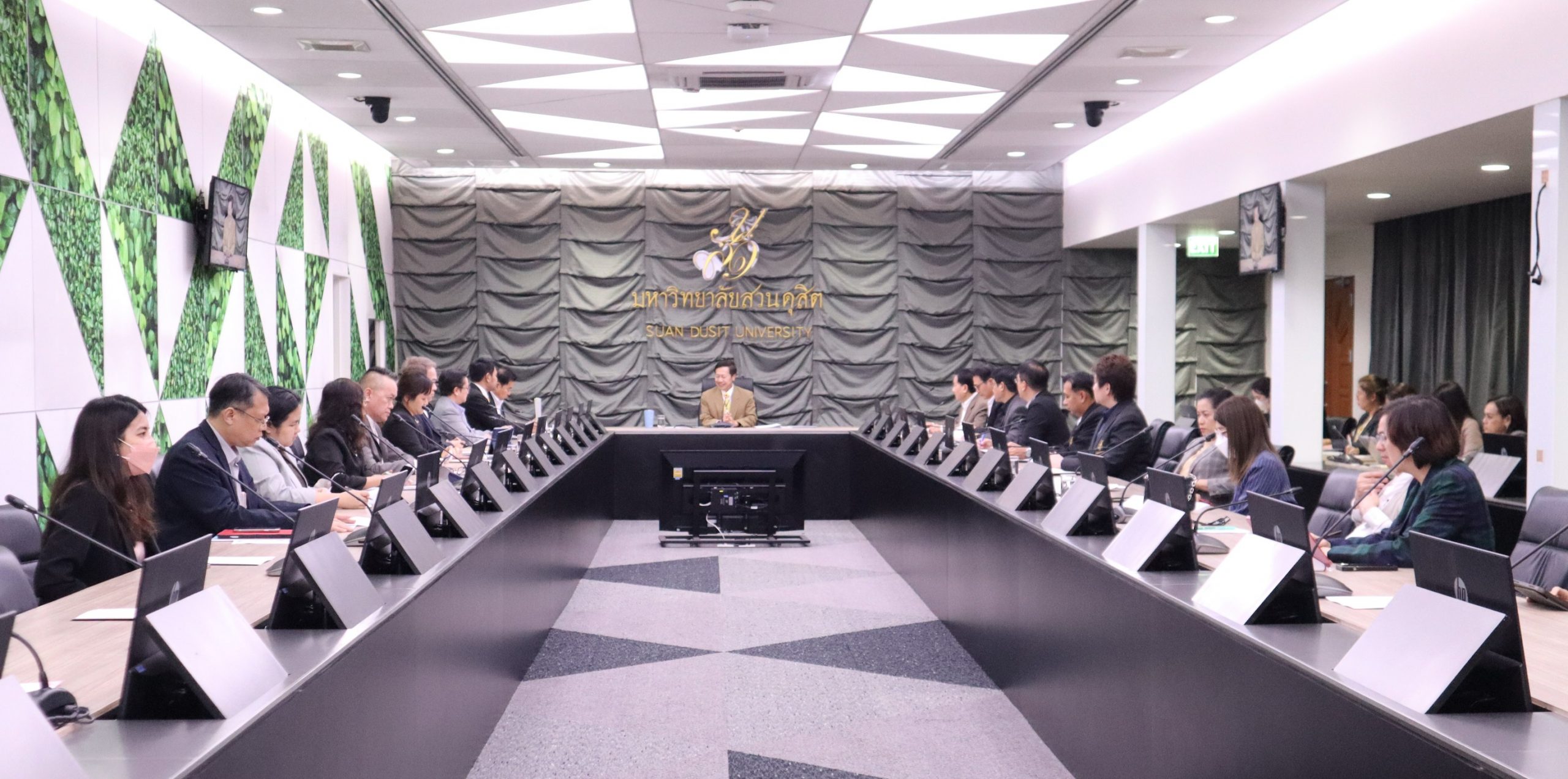 Read more about the article การประชุมมอบนโยบายการขับเคลื่อนการดำเนินงานอัตลักษณ์ที่ 5 ของมหาวิทยาลัยสวนดุสิต วันที่ 26 พฤษภาคม 2568