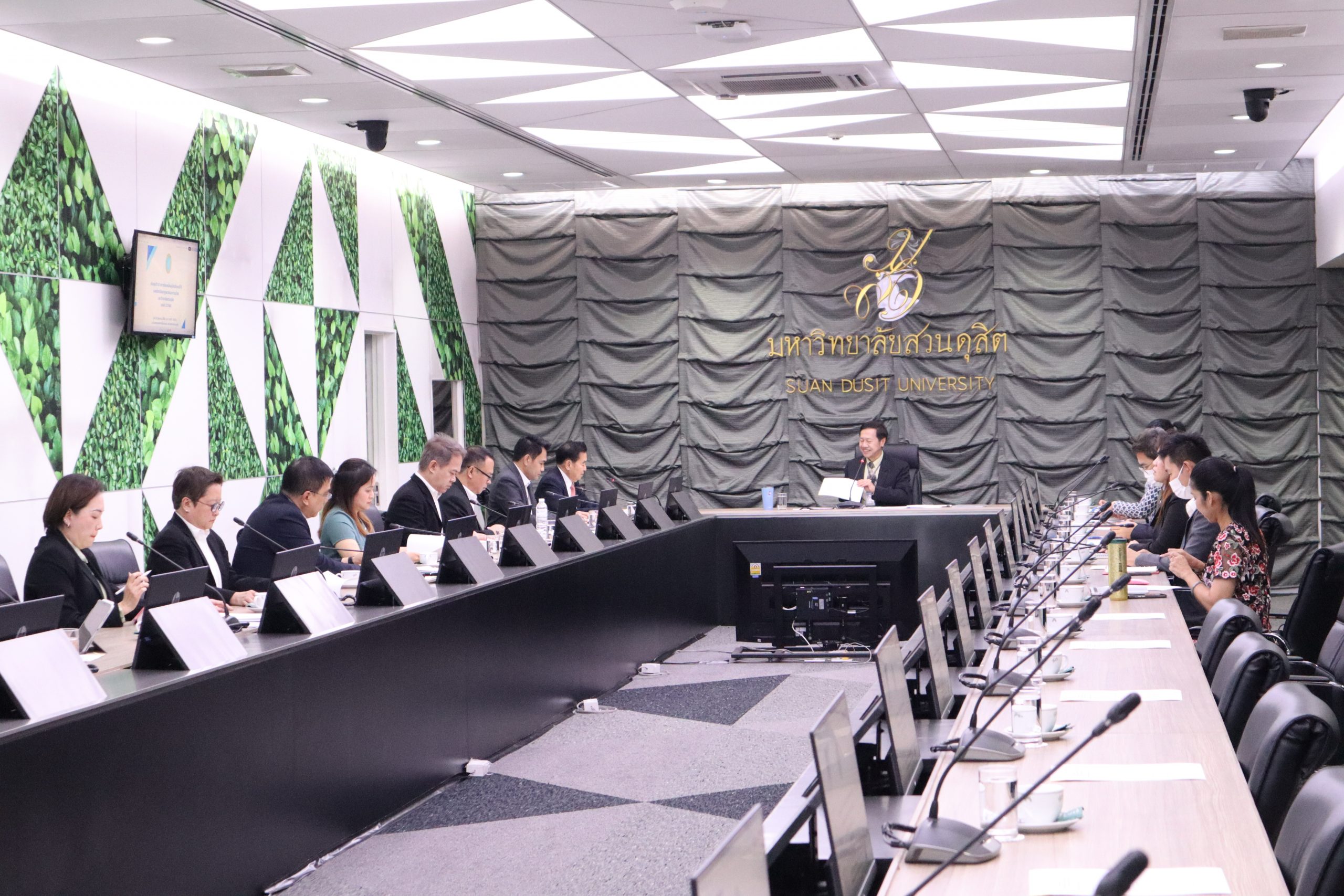 Read more about the article ประชุมติดตามการขับเคลื่อนการดำเนินงานอัตลักษณ์ที่ 5 ของมหาวิทยาลัยสวนดุสิต ครั้งที่ 2 แก่บุคลากรโรงเรียนกฎหมายและการเมือง วันที่ 25 มิถุนายน 2568
