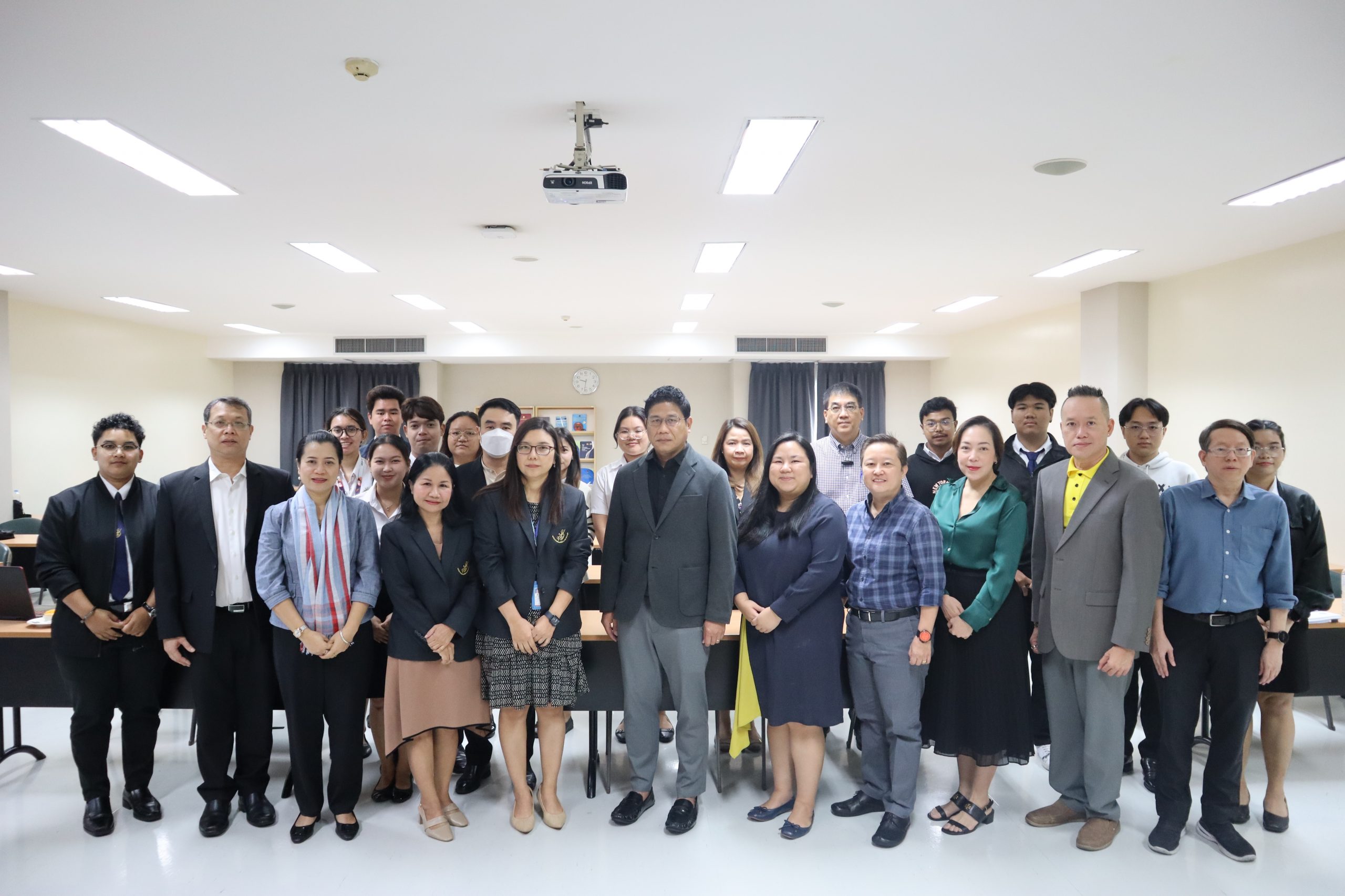 Read more about the article โครงการอบรมให้ความรู้ในด้านการประกันคุณภาพ มหาวิทยาลัยสวนดุสิต ประจำปีงบประมาณ 2568 วันที่ 30 มิถุนายน 2568