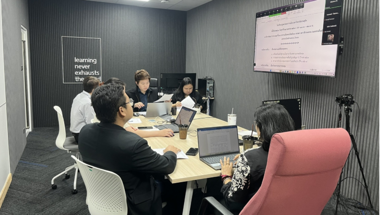 Read more about the article ประชุมคณะทำงานวารสารกฎหมายและการเมืองการปกครอง โดยมีวาระในการติดตามการดำเนินงานของบทความให้เป็นไปตามกรอบระยะเวลา และมุ่งเน้นขับเคลื่อนวารสารฯ ให้มีมาตรฐานในระดับสากลตามนโยบายของมหาวิทยาลัย SDU Gold Plus+ โดยจัดประชุมในวันศุกร์ที่ 24 เมษายน 2569